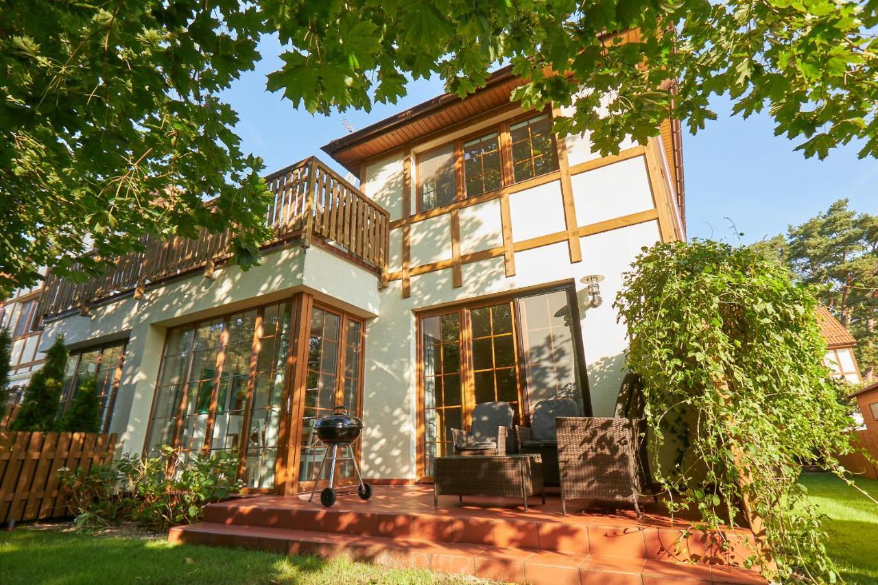 Seayou Yellow House Villa Rogowo  Exterior photo