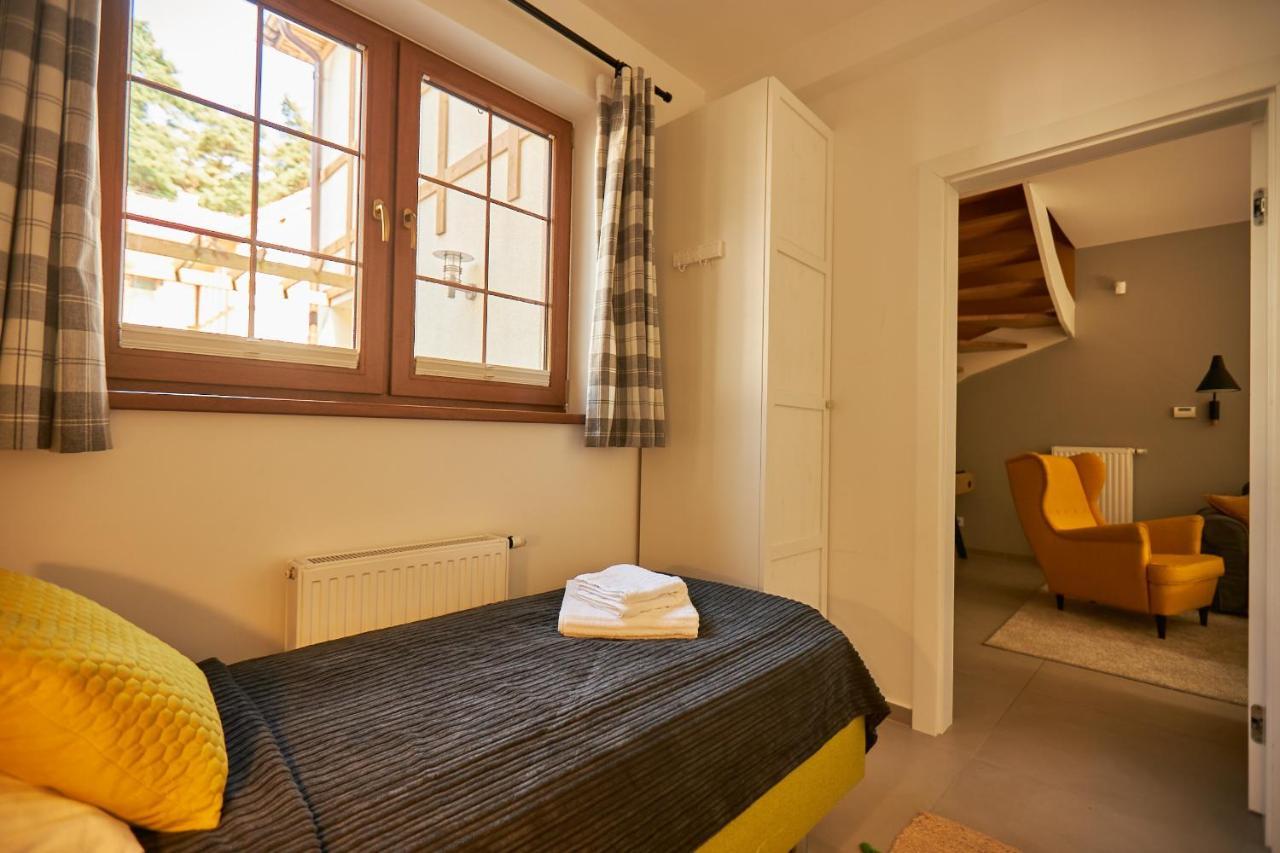 Seayou Yellow House Villa Rogowo  Exterior photo